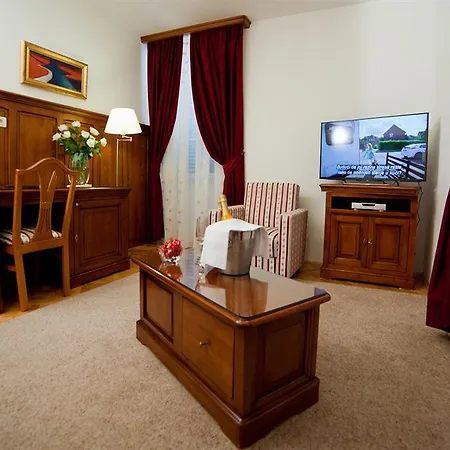 Guest house Twin 3219f 4*